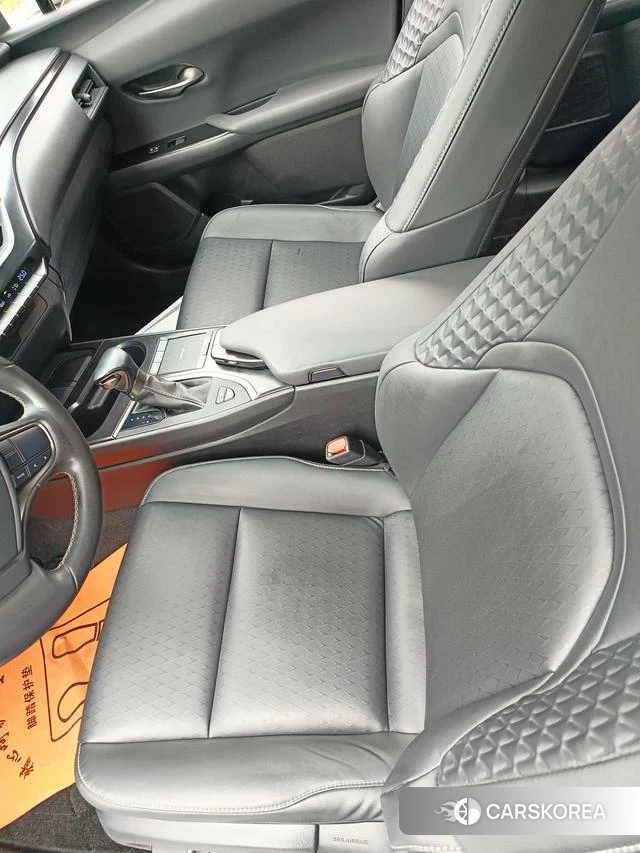 Lexus UX id 4260911 из Китая 7