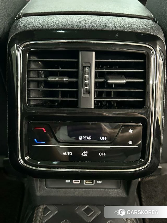 Volkswagen Passat id 4255917 из Китая 11