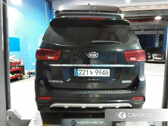 Kia The New Carnival 2019 Черный из Кореи, фото 2