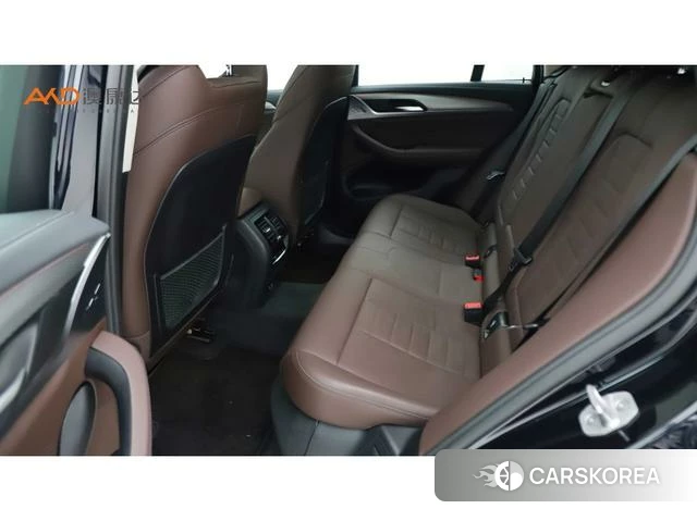 BMW X4 2021 Черный из Китая, фото 2