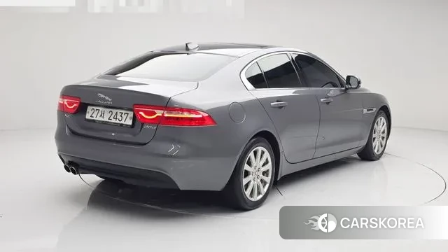 Jaguar XE id 3619165 из Кореи 12