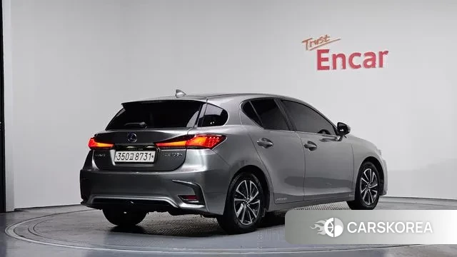 Lexus CT200h id 3621803 из Кореи 12