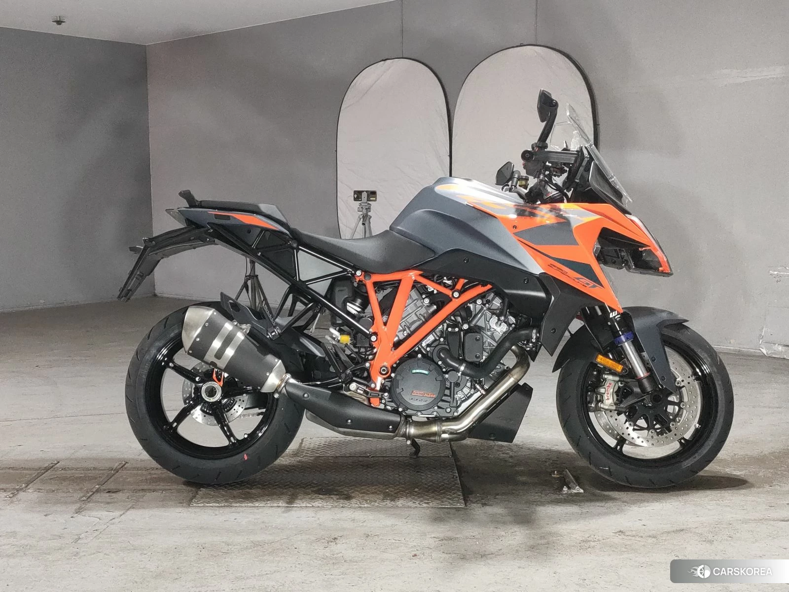 Проданный KTM 1290 SUPER DUKE GT 2023 из Японии, фото 2