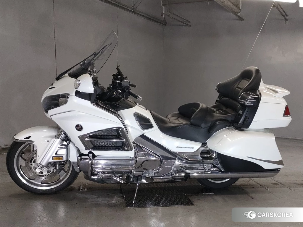 Проданный Honda GL1800 2013 из Японии, фото 2