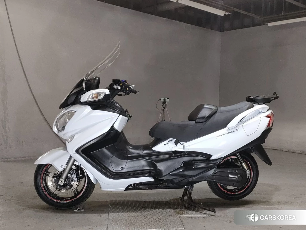 Проданный Suzuki SKYWAVE 650LX 2013 из Японии