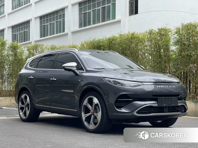Denza X PHEV 2020 Темно-серый из Китая, фото 2