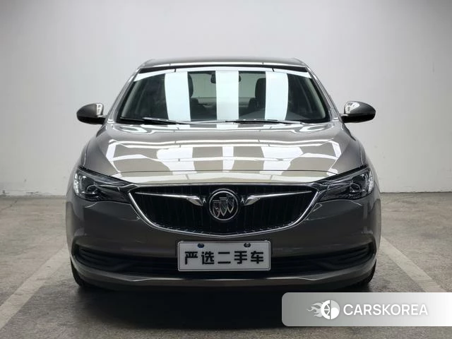 Buick Yinglang 2018 Шампань из Китая, фото 4