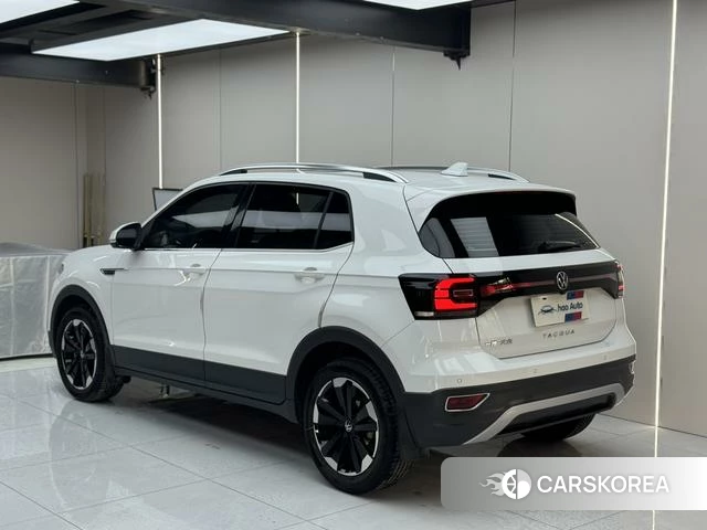 Volkswagen Exploring the shadow id 4367459 из Китая 8