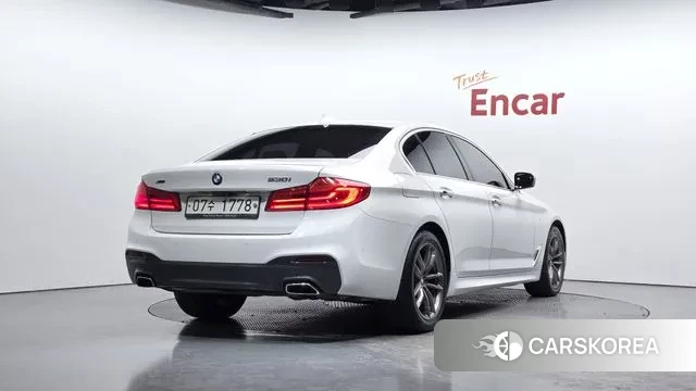 BMW 5 Series (G30) id 3672829 из Кореи 12