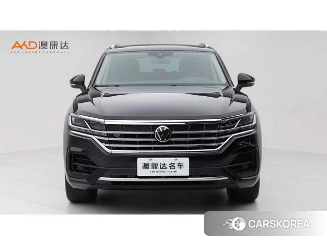 Volkswagen Touareg 2025 Черный из Китая, фото 2