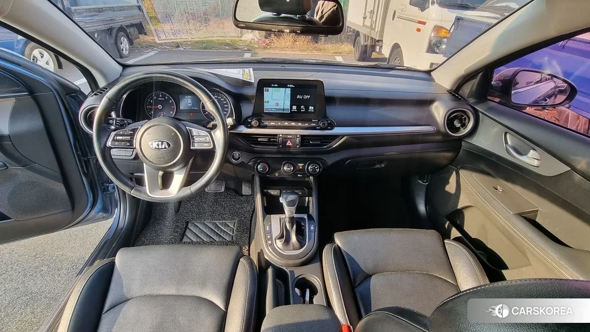 Kia Come New K3 id 1285902 из Кореи 12