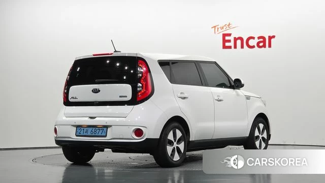 Kia Soul EV id 4785776 из Кореи 12