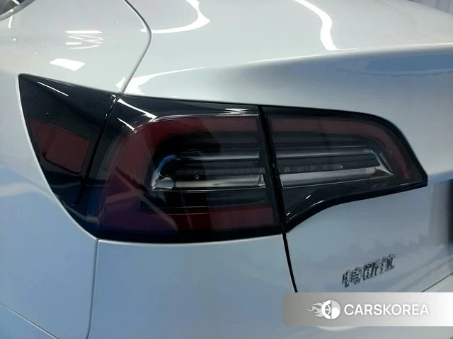 Tesla Model 3 id 4212971 из Китая 12
