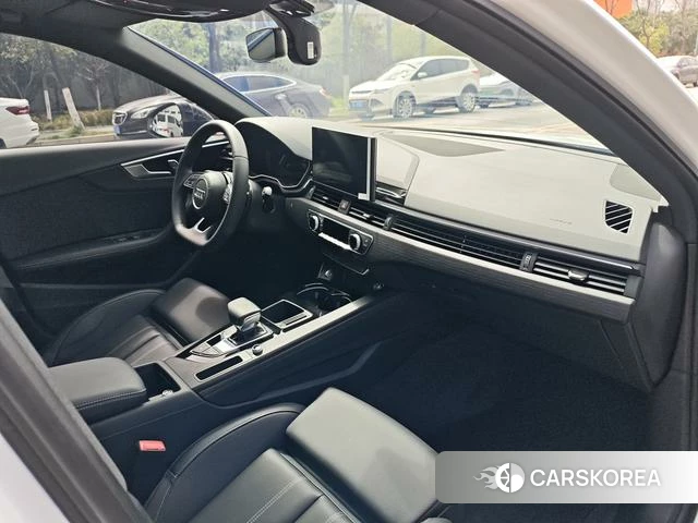 Audi A4L 2024 Белый из Китая, фото 3