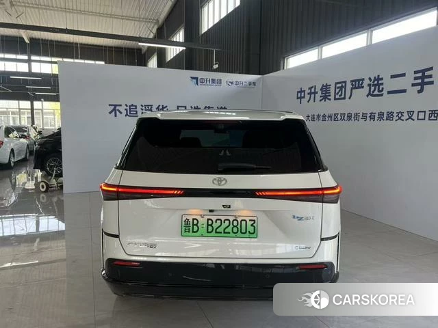 Toyota Platinum Wisdom 3X id 4198893 из Китая 12