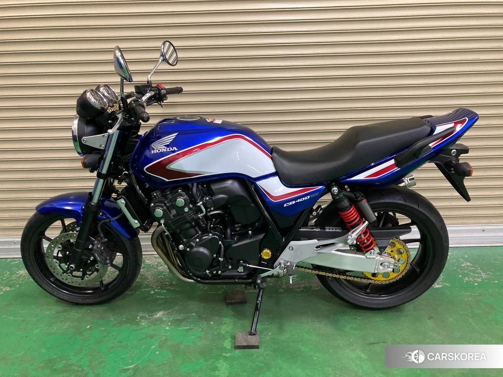 Проданный Honda CB400SF ABS 2020 из Японии