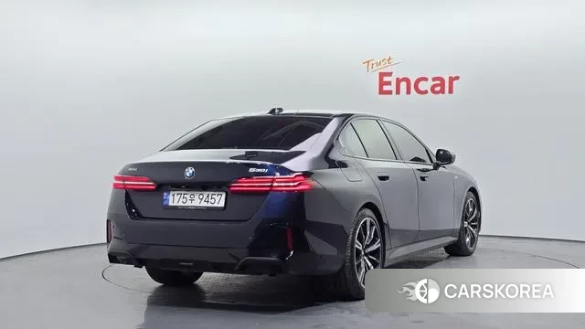 BMW 5 Series (G60) id 3596494 из Кореи 12