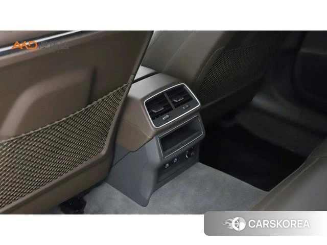 Audi A7L 2023 Синий из Китая, фото 2