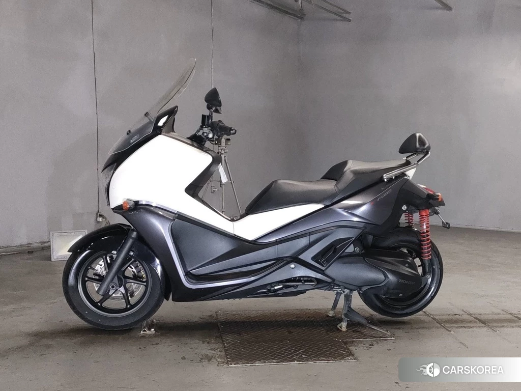 Проданный Honda PHASE S 2010 из Японии, фото 2
