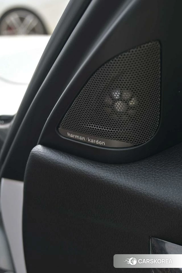 BMW 3 series id 4240184 из Китая 11