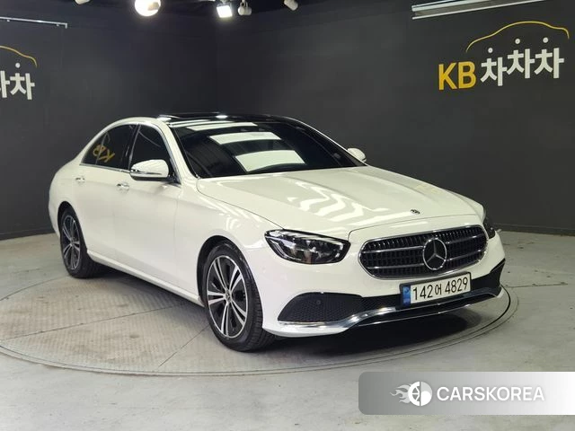 Mercedes-Benz E-Class W213 2020 Белый из Кореи, фото 5