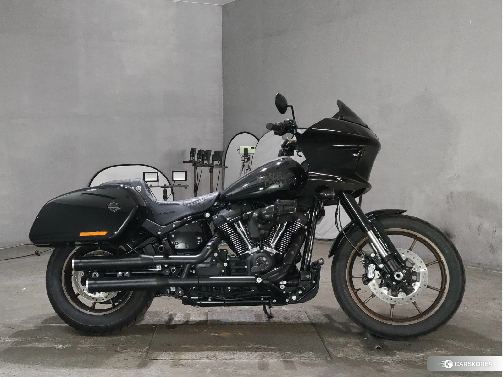 Harley-Davidson Softail Low Rider ST FXLRST1920 2024 из Японии, фото 3