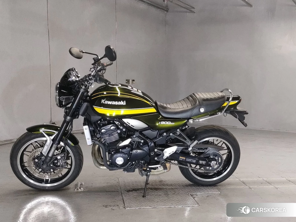 Проданный Kawasaki Z900RS 2019 из Японии