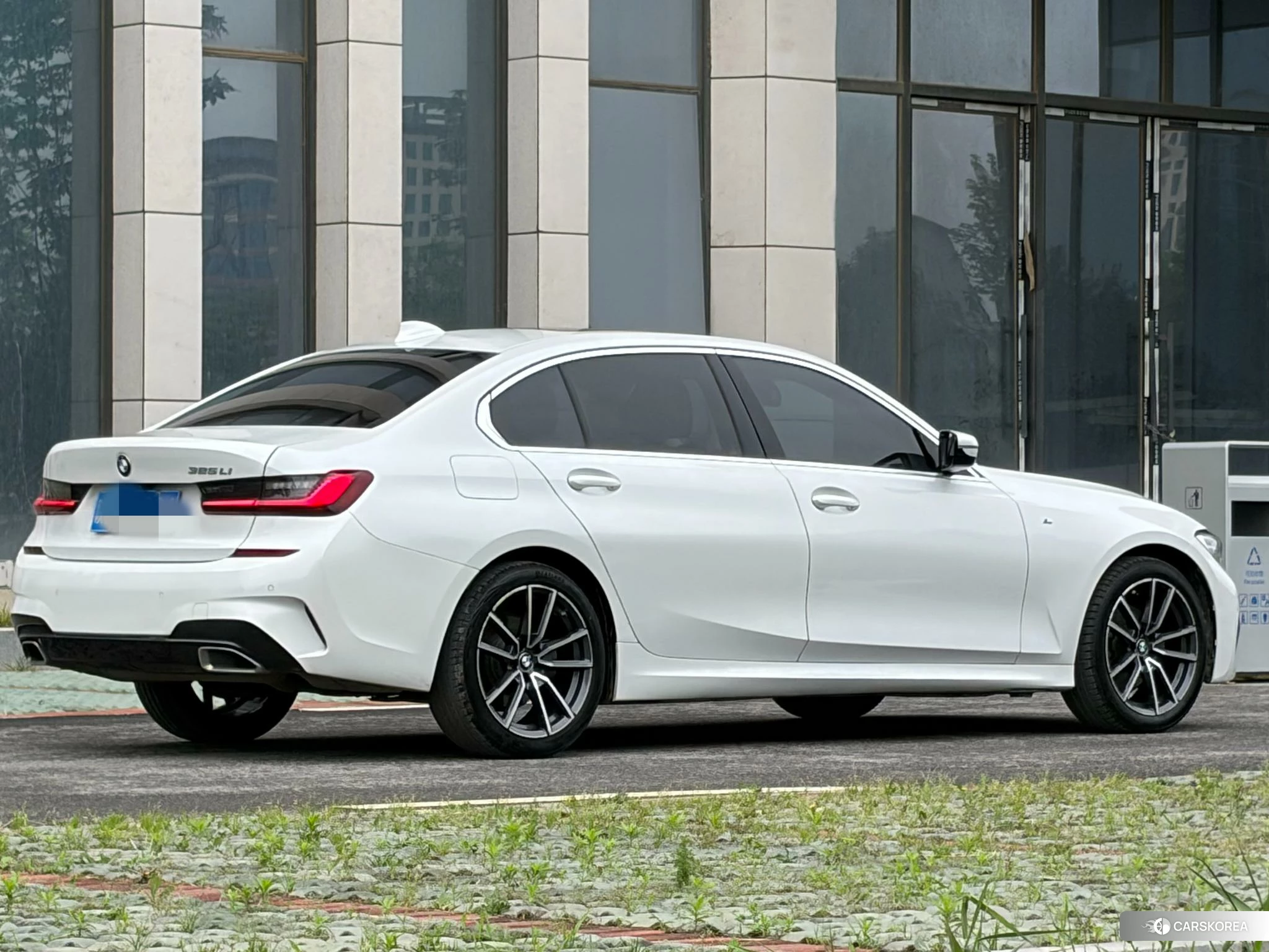 BMW 3 series id 4405813 из Китая 12