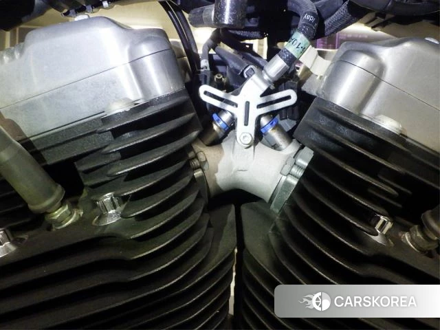 Engine photo