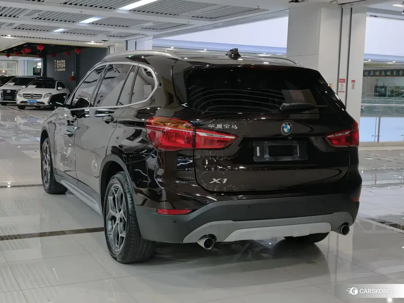 BMW X1 2018 Champagne/brown из Китая, фото 2