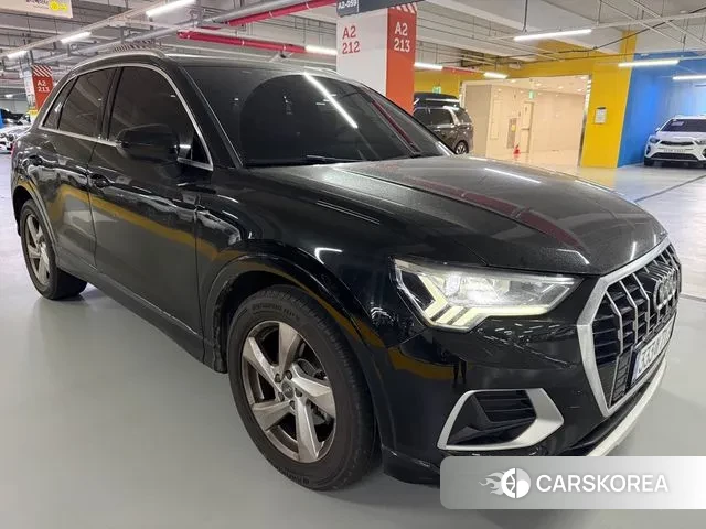 Audi Q3 (F3) 2020 Черный из Кореи, фото 5