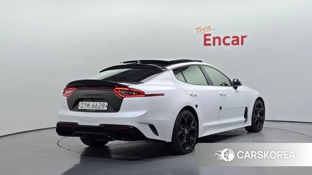 Kia Stinger id 4794613 из Кореи 12