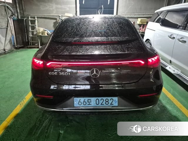 Mercedes-Benz EQE V295 2023 Черный из Кореи, фото 2