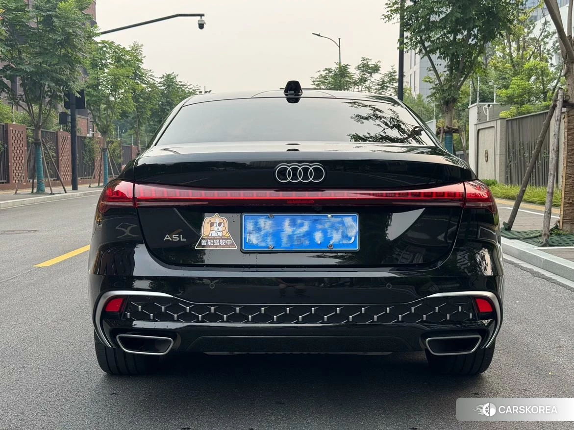 Audi A5L 2025 Черный из Китая, фото 2
