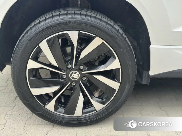 Skoda Krok id 4374775 из Китая 12