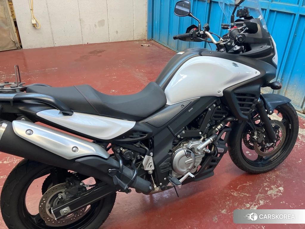 Проданный Suzuki V-STROM 650 DL650 ABS 2013 из Японии, фото 2
