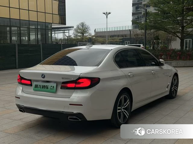 BMW 5 series PHEV id 4261608 из Китая 12