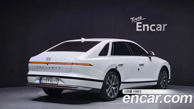 Hyundai Grandeur Hybrid (GN7) id 2935148 из Кореи 12