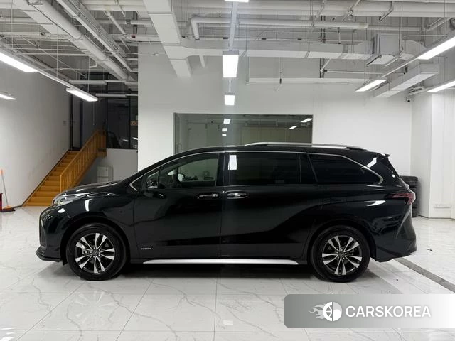 Toyota Grevia id 4263701 из Китая 10