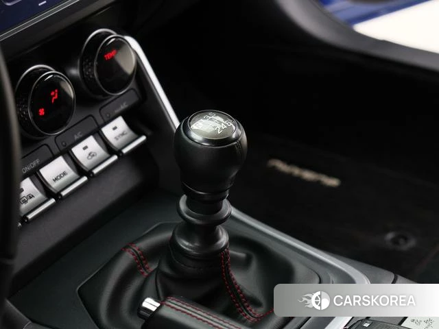 Subaru BRZ id 4239874 из Китая 12