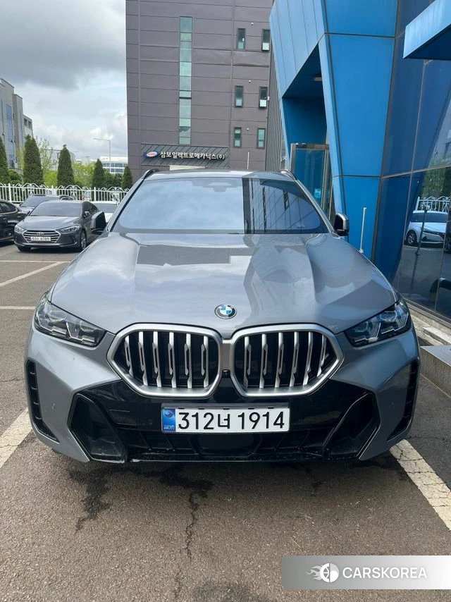 BMW X6 (G06) 2025 Серебристо-серый из Кореи, фото 6