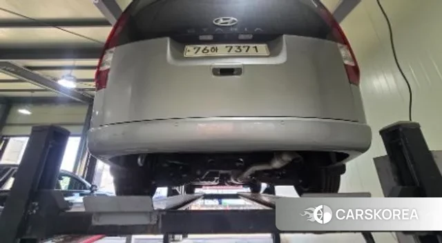 Hyundai Staria 2021 Серебристо-серый из Кореи, фото 2