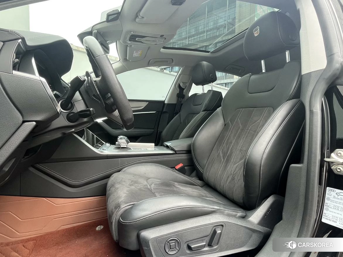 Audi A7L id 4479352 из Китая 9