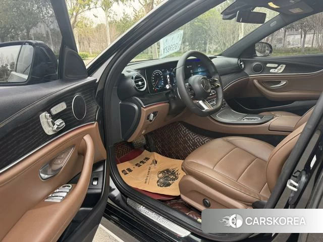 Mercedes-Benz E-class 2021 Черный из Китая, фото 3
