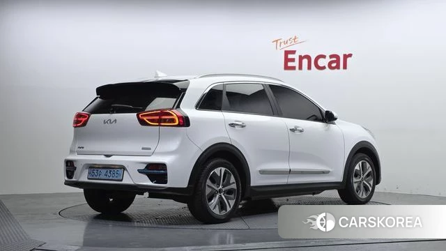 Kia Niro EV id 3872271 из Кореи 12