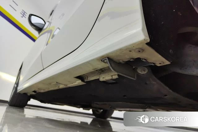Honda Civic id 3840624 из Китая 9