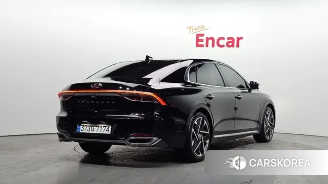 Hyundai The New Grandeur IG id 3681385 из Кореи 12