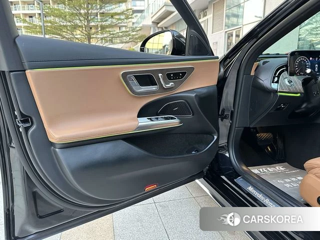 Mercedes-Benz E-class id 4260893 из Китая 12
