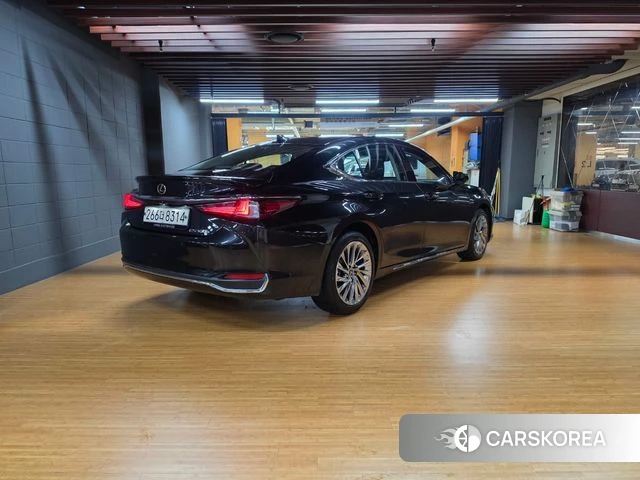 Lexus ES300h 7th generation id 4724475 из Кореи 10
