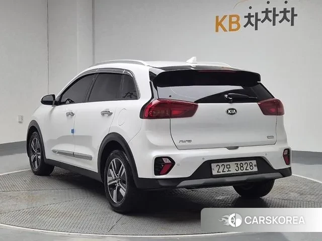 Kia The New Niro id 3344906 из Кореи 12